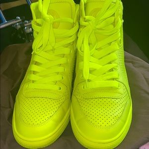 Gucci coda neon yellow sneakers